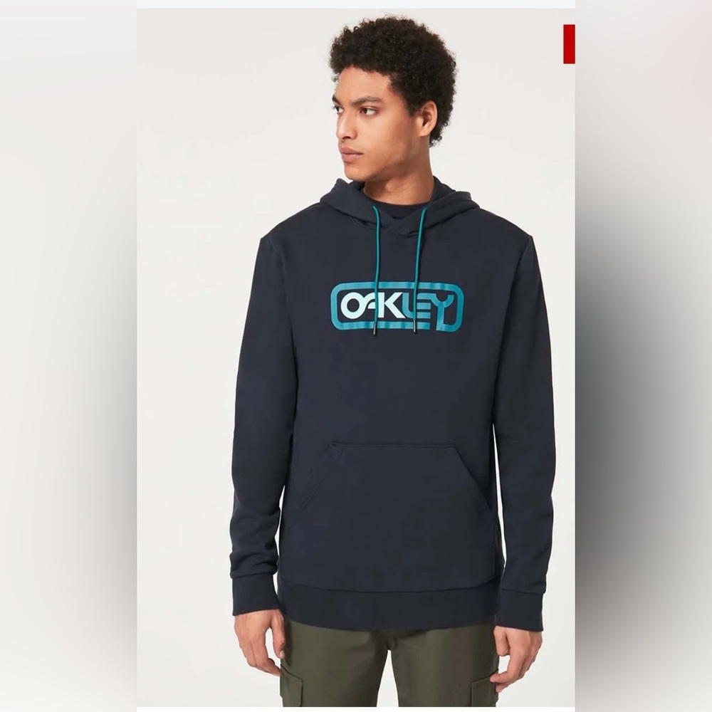 Oakley Navy Blue Hoodie with Bold Logo and Athletic Style